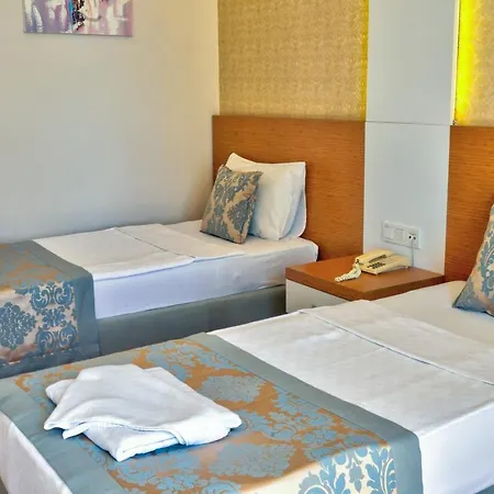 Blue Fish Resort Konaklı