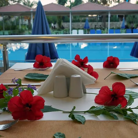 Blue Fish Resort Konaklı