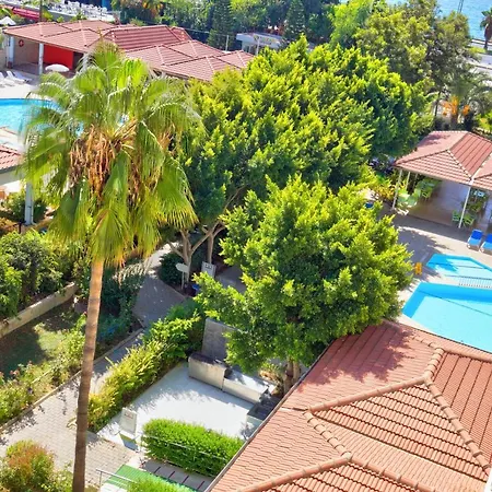Blue Fish Resort Konaklı