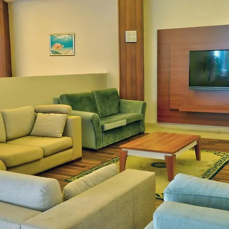 Resort Blue Fish